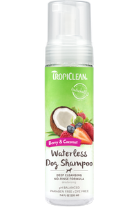 Tropiclean Berry & Coconut Deep Cleaning Waterless Pet Shampoo 220ml Dog