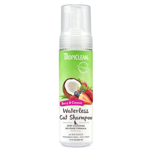 Tropiclean Berry & Coconut Deep Cleaning Waterless Cat Shampoo 220ml