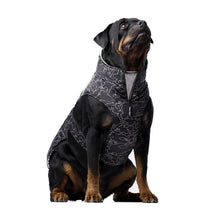 Load image into Gallery viewer, Canada Pooch Expedition Coat 2.0 Reflective Dog Jacket